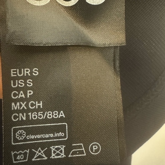 COS Slim Exaggerated Collar Jersey shirt🔥
NWOT - Picture 13 of 13